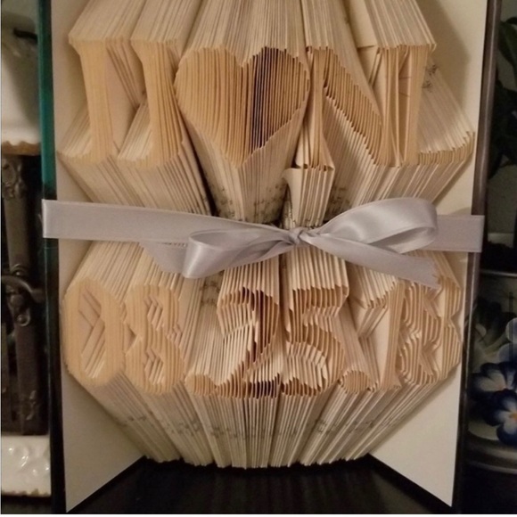 𝘾𝙪𝙨𝙩𝙤𝙢𝙞𝙯𝙚 𝙋𝙚𝙧𝙨𝙤𝙣𝙖𝙡𝙞𝙯𝙚 𝘽𝙤𝙤𝙠 𝙁𝙤𝙡𝙙𝙞𝙣𝙜 𝙂𝙞𝙛𝙩𝙨! 🎁 - Picture 10 of 16